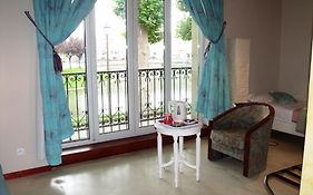 Logis Hotel Les Pages
