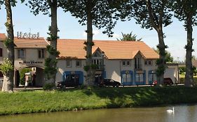 Logis Hotel Les Pages